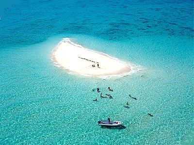Ocean Freedom & Upulu Cay