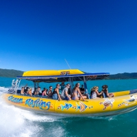 ocean-rafting-2-airlie-beach-reves-australie