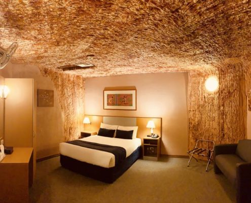 Desert-Cave-hotel-Coober-Pedy